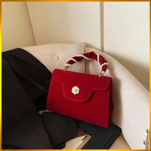 Red Velvet Vintage Handbag Pearl Flower Elegant Shoulder Bag Diamond Bowknot Pleated Handle Flap Bag for Valentines Day Gift Bag