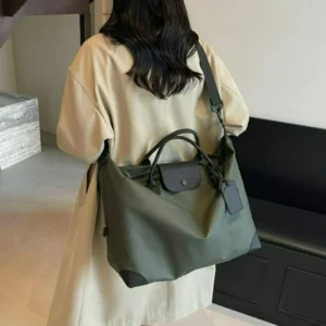 Women's Yoga Fitness Bag Large-capacity Waterproof Handbag, Fashionable and Versatile Commuting Crossbody Bag